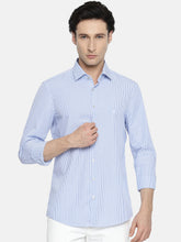 Load image into Gallery viewer, Solid blue casual shirt for men